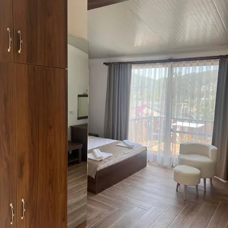 Teras فندق Orhaniye (Marmaris)