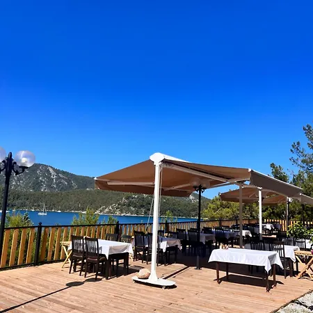 Teras Hotel