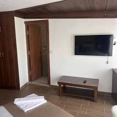 Teras Orhaniye (Marmaris)