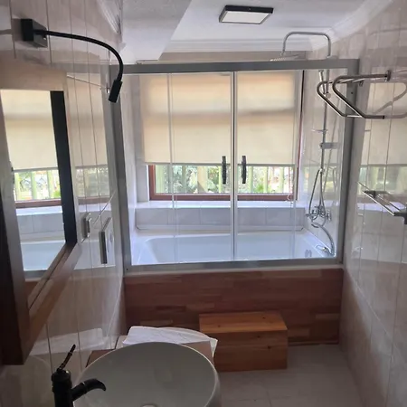 Teras Hotel