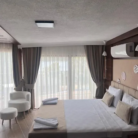 Teras Orhaniye (Marmaris)