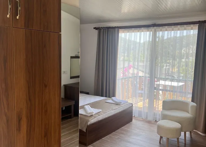 Teras فندق Orhaniye (Marmaris)